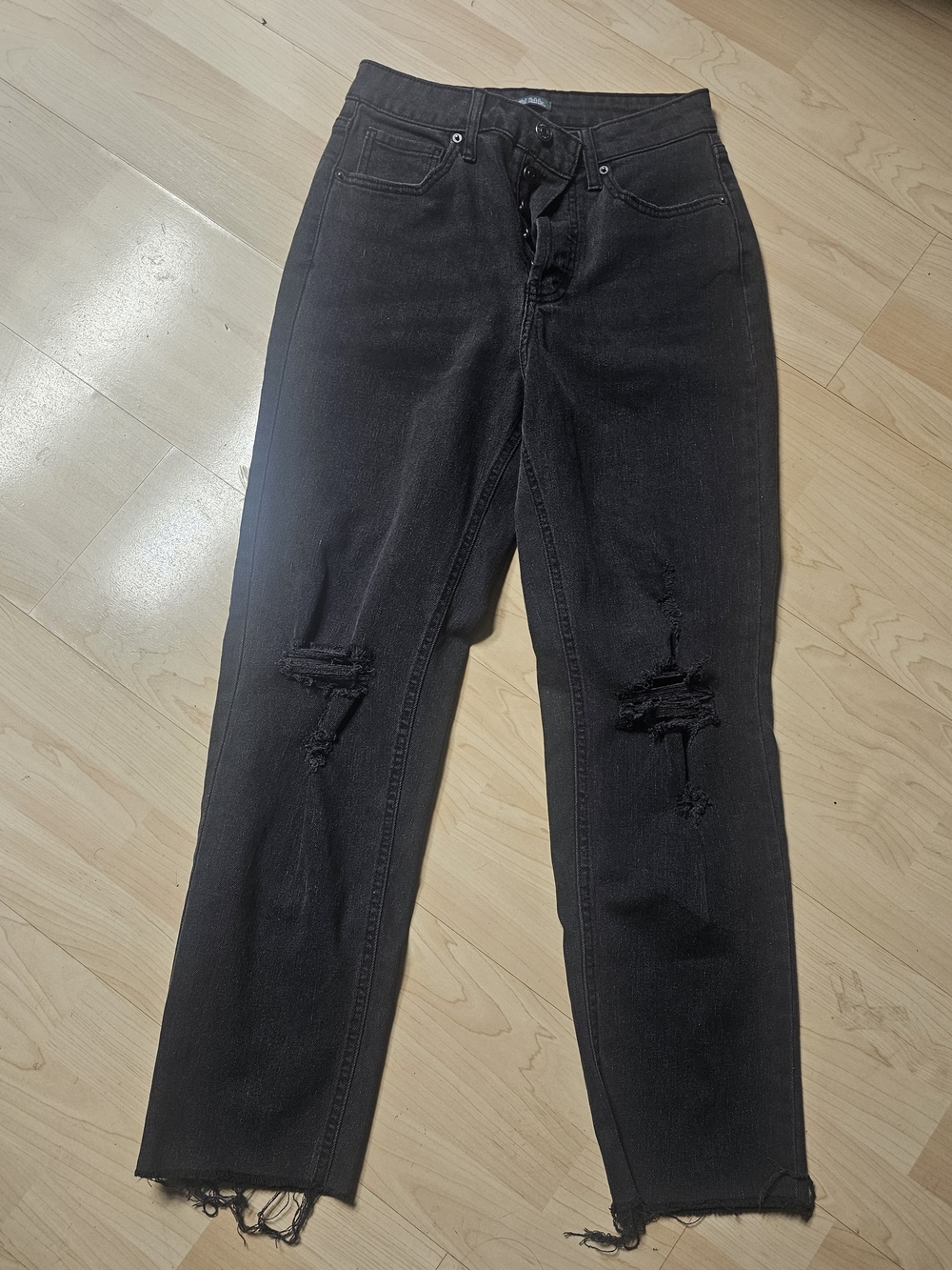 Wild Fable Black Ripped Mom Jeans Size 4 Raw Hem